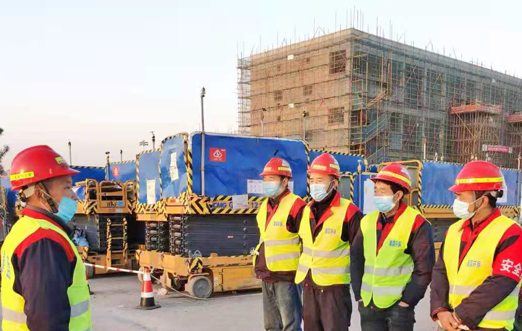 除塵設(shè)備工程安裝現(xiàn)場 除塵設(shè)備工程安裝現(xiàn)場